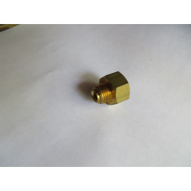 Holley Fuel Line Adaptor 5/16" Flare - 3/8" Flare (E-RC3196)